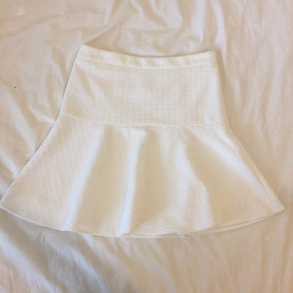 Ann Taylor LOFT white skirt